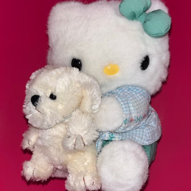 고전 산리오 키티 강아지 안고 있는 키티 리트리버