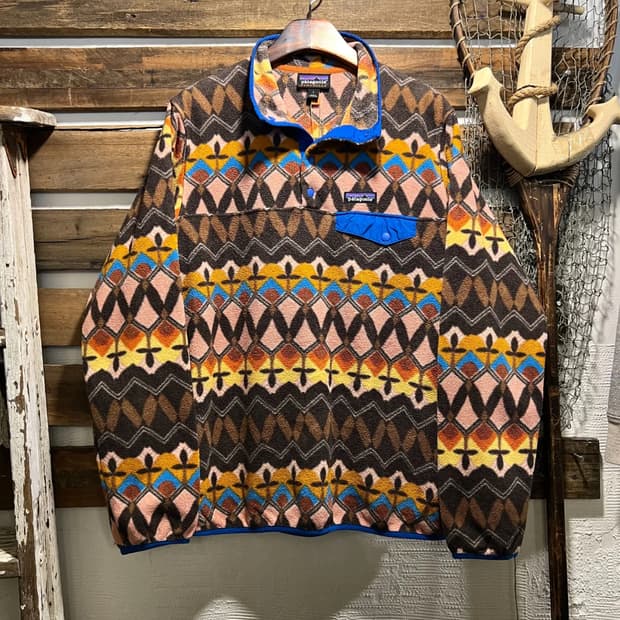 [L]파타고니아 신칠라 네이티브 패턴 아노락 플리스