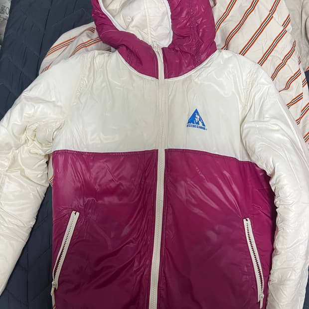 히스테릭 글래머 리버시블 패딩 판매합니당