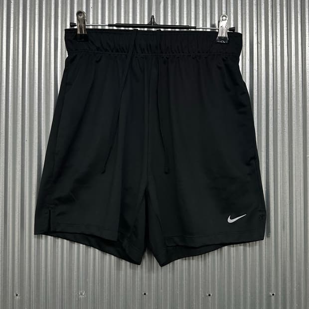 [S] 나이키 드라이핏 트레이닝 반바지 NIKE