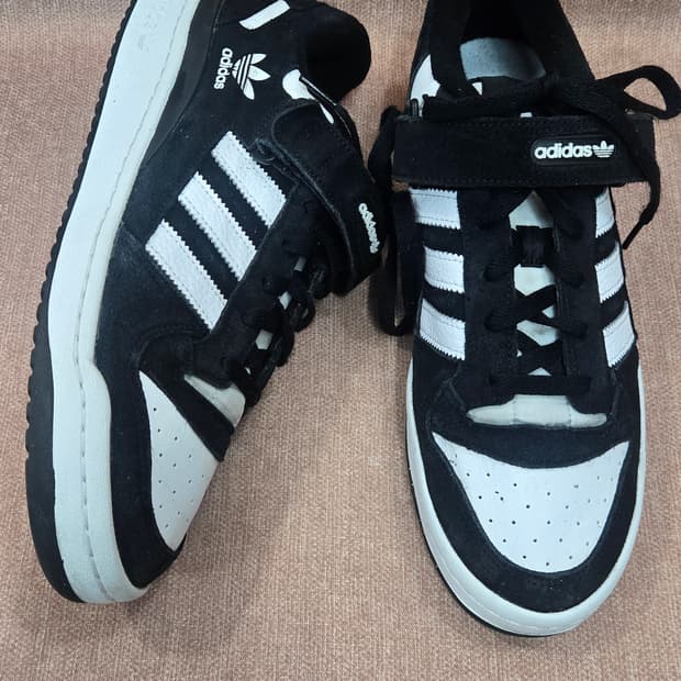 아디다스 300mm- 포럼 로우 블랙 화이트