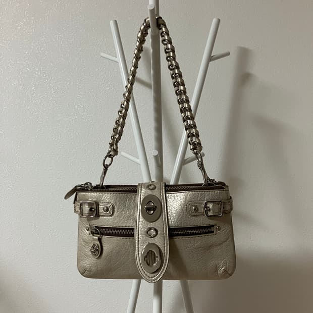 코치 턴락 실버 체인 미니 크로스백 y2k