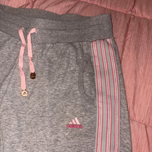 아디다스 핑크 삼선 7부 바지