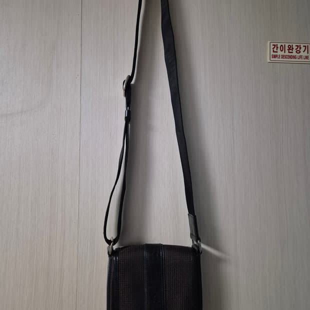 헤지스 남성 미니 크로스백