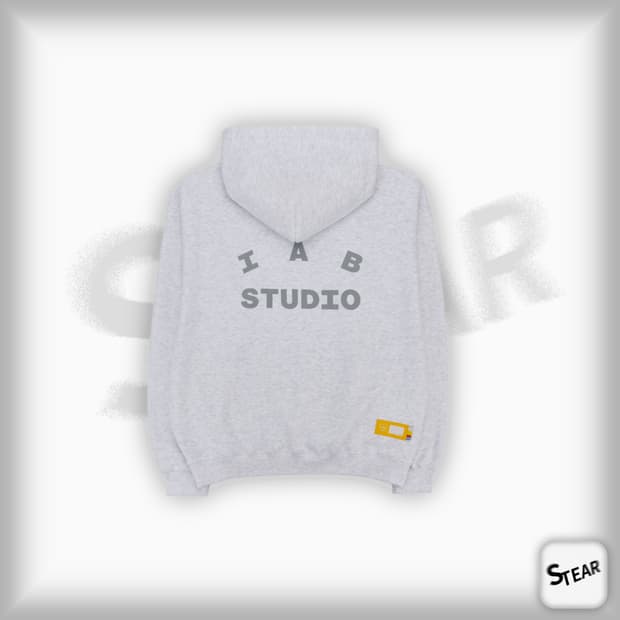 Iab studio 후드티 화이트