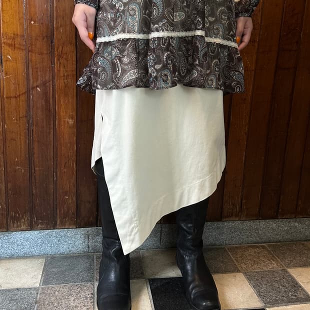 Vivienne westwood 사선 스커트