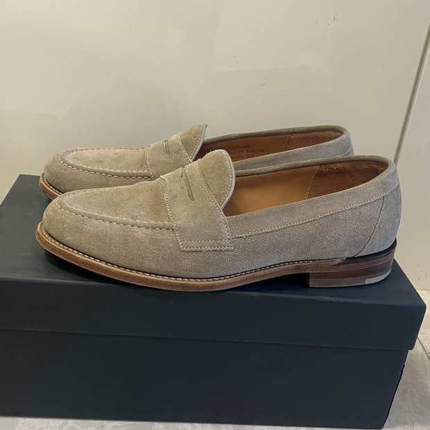 로크(Loake)이튼 샌드색상 로퍼 팝니다 uk7.5