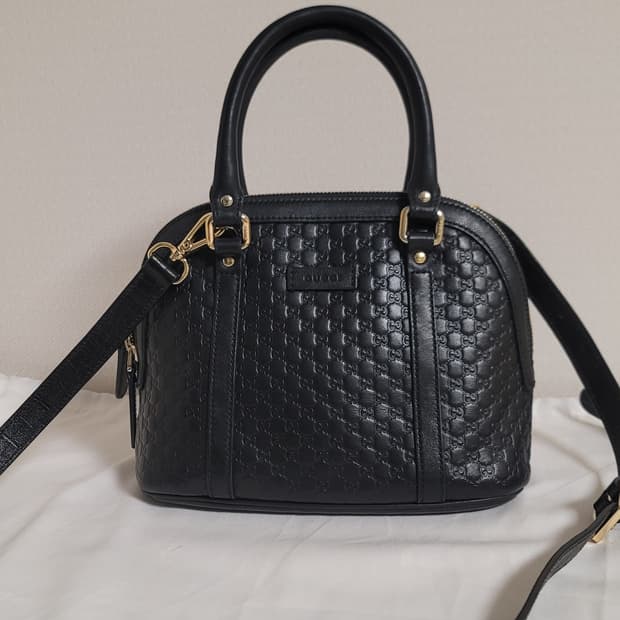 구찌 가방크로스백숄더백(디올펜디샤넬프라다셀린느버버리고야드루이비통발렌시아가