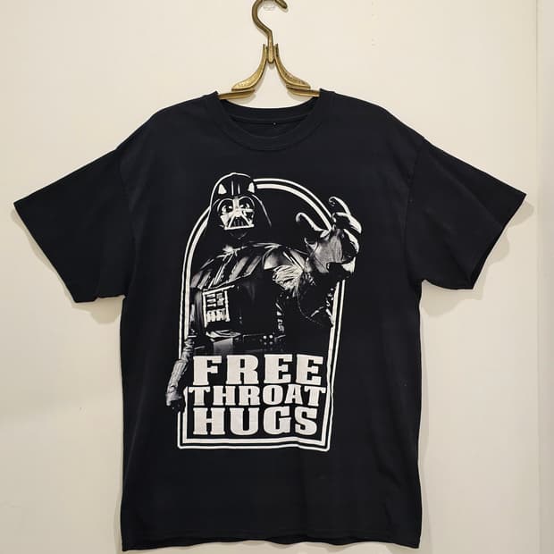 00's Canada Star wars Free Throat Hugs 