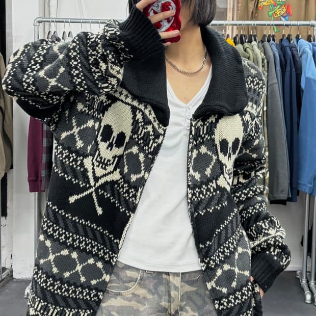 밴슨 레더 스컬 코위찬 니트 집업