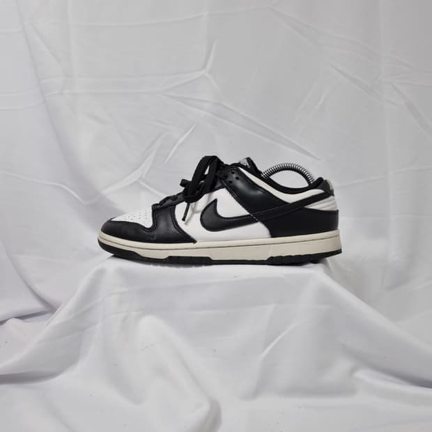 260  나이키 덩크 로우 레트로 블랙 범고래