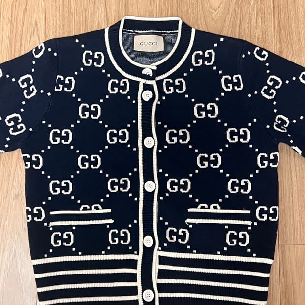 구찌 GG 패턴 가디건 M 네이비