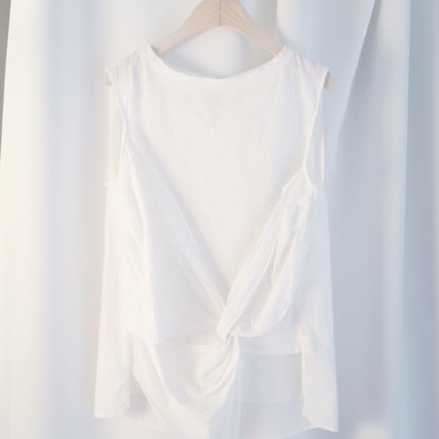 [AuieF] twist sleeveless cotton top