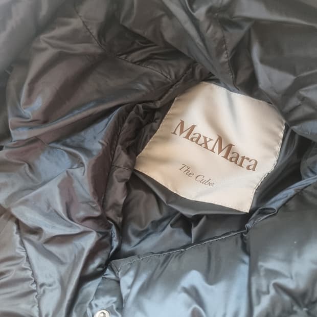 막스마라 케이프 패딩 