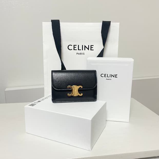 셀린느 트리옹프 카드지갑 블랙 풀구성