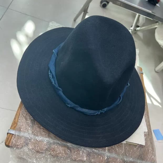 블루블루재팬 페도라