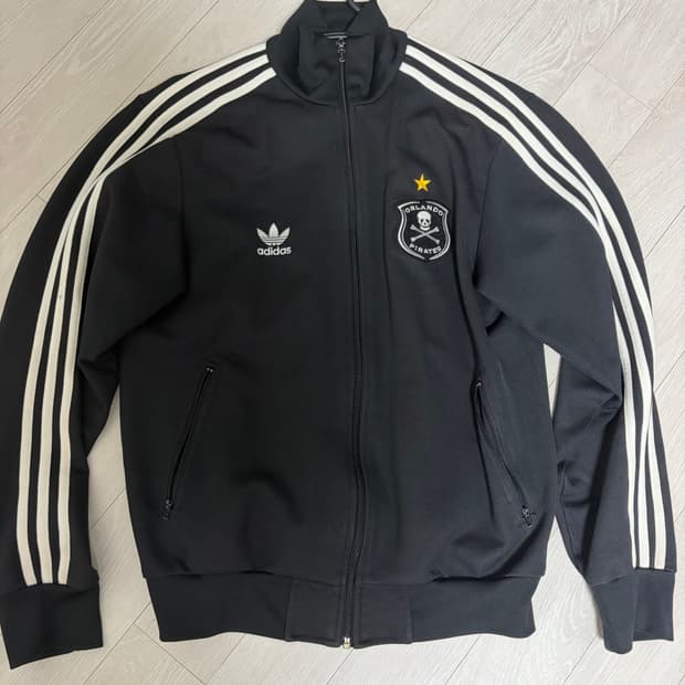 아디다스 빈티지 해골 파이어리츠 트랙탑 블랙