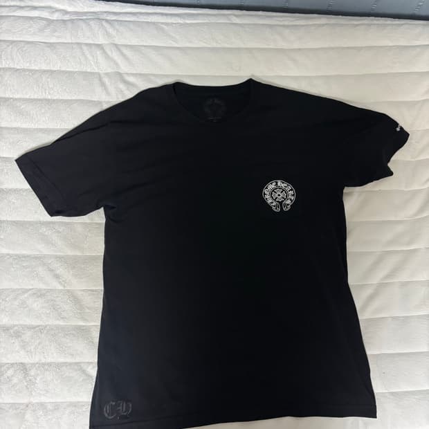 크롬하츠 홀스슈 로고 포켓 티셔츠 반팔 블랙 xl