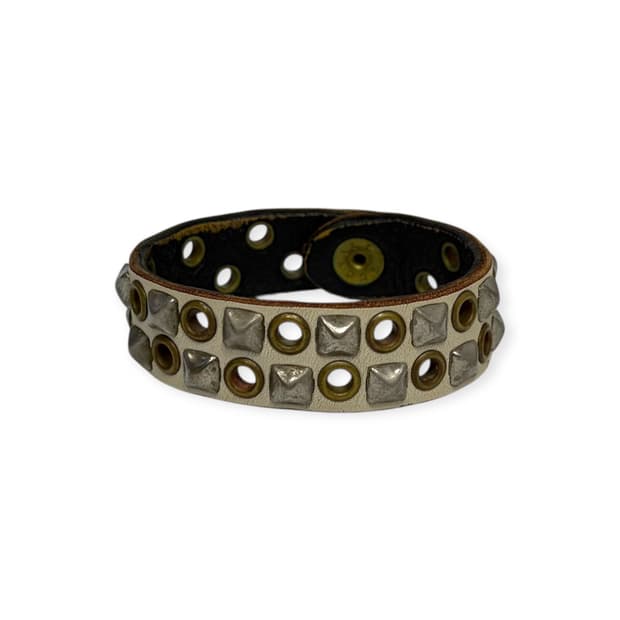 히스테릭글래머 발타자르 가죽 스터드 팔찌