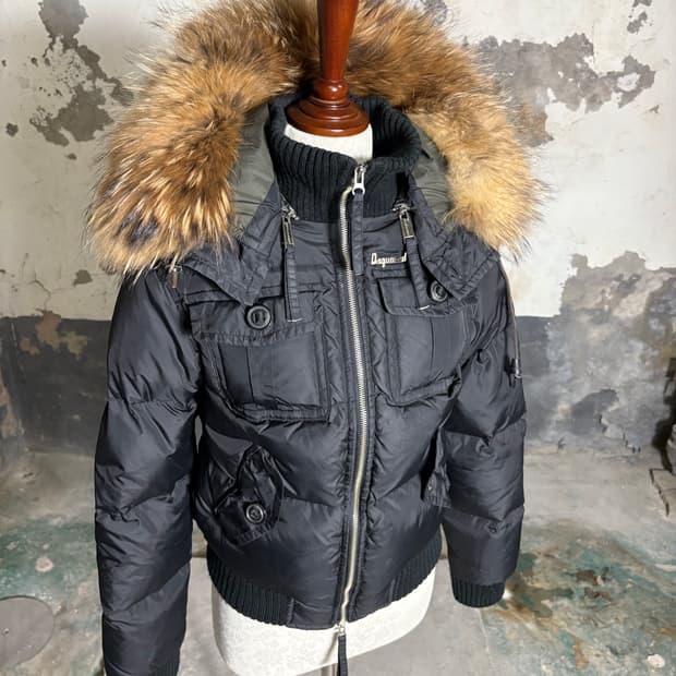 디스퀘어드 라쿤퍼 패딩