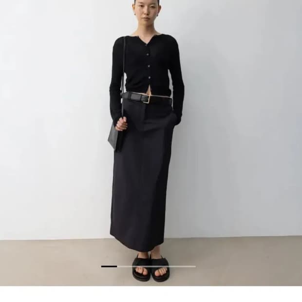 디애퍼처 Asti Pocket Skirt Black