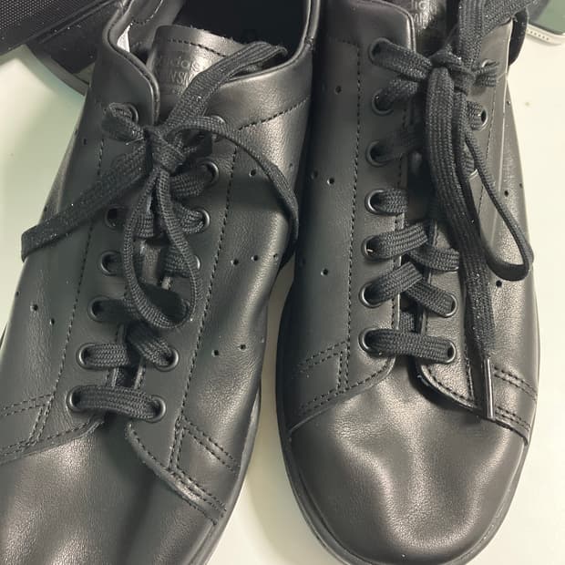 아디다스 스탠스미스 데콘