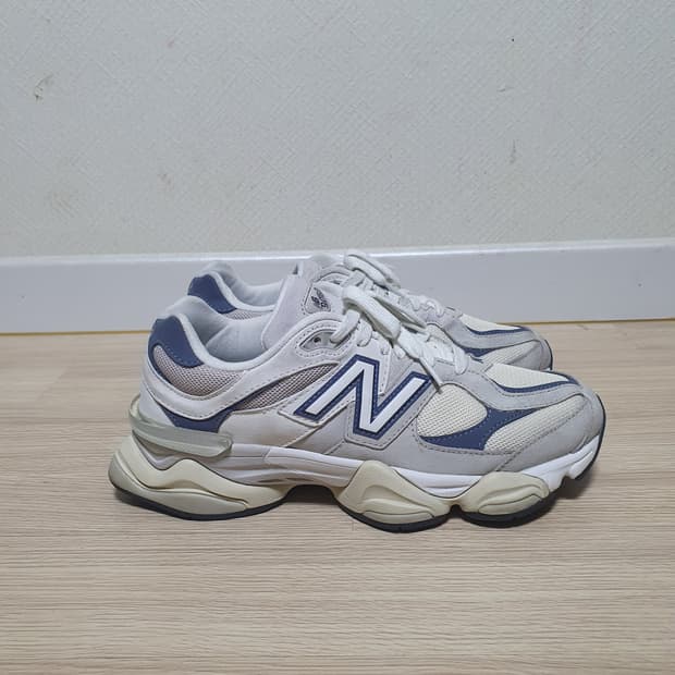 뉴발란스 9060 씨 솔트 캐슬락 운동화 270