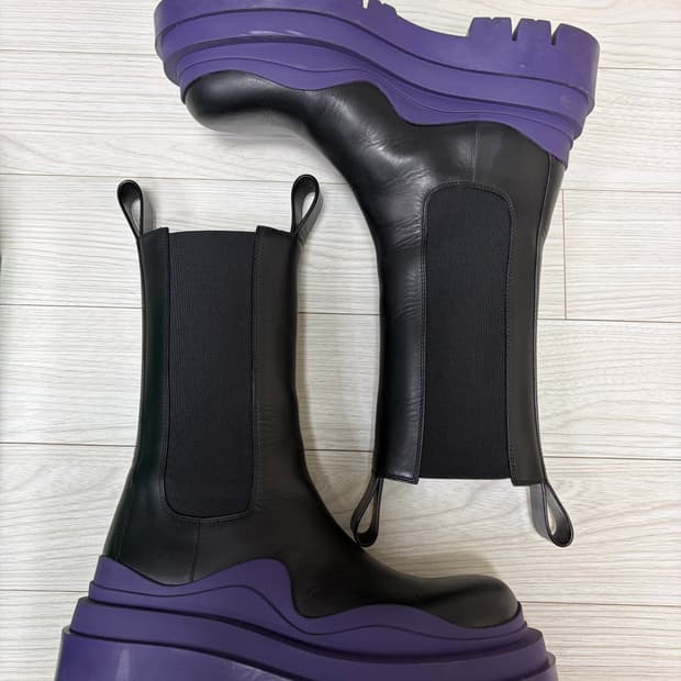 보테가베네타 타이어부츠 블랙/퍼플 36.5(235)