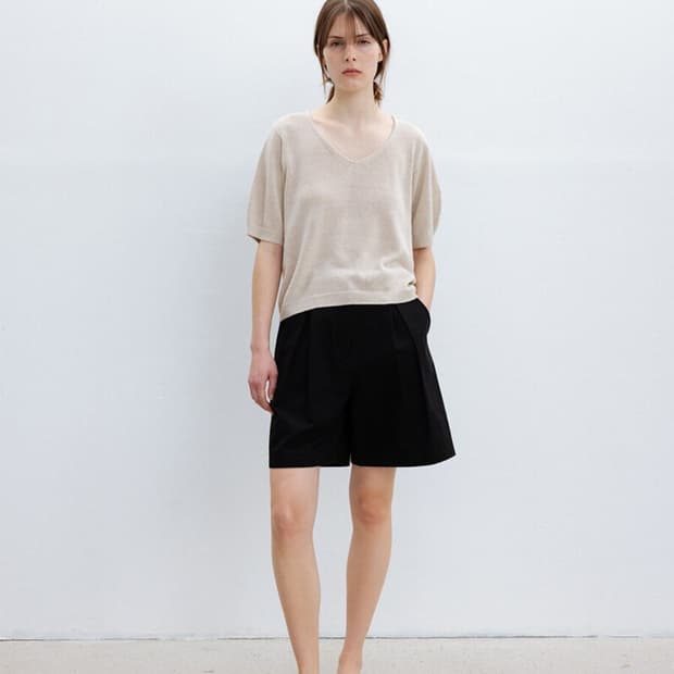 A-Pintuck Shorts 블랙 