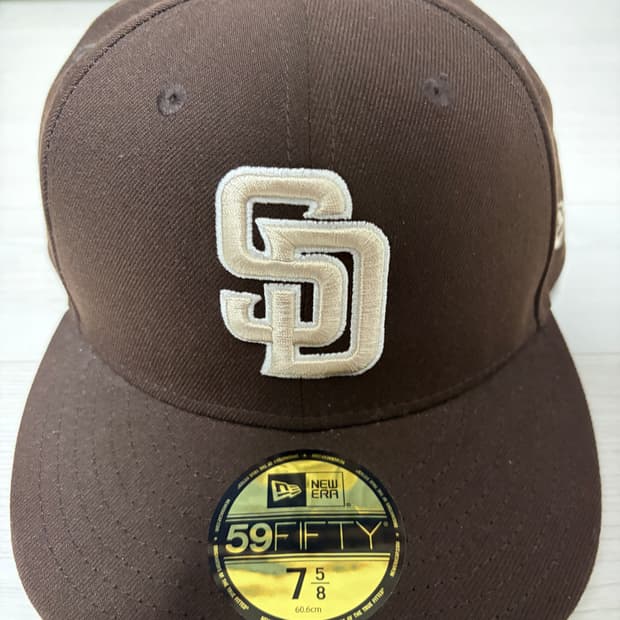 뉴에라 샌디에이고 7과8/5 사이즈 팝니다 