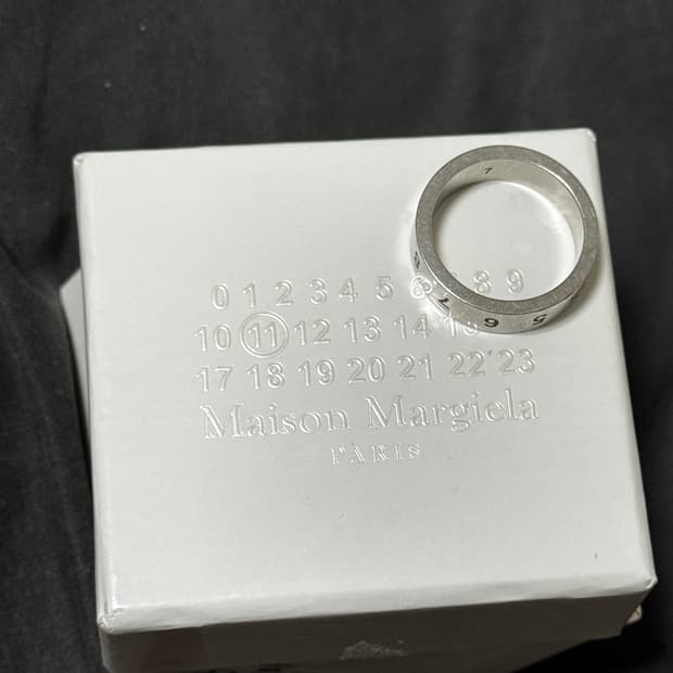 마르지엘라반지