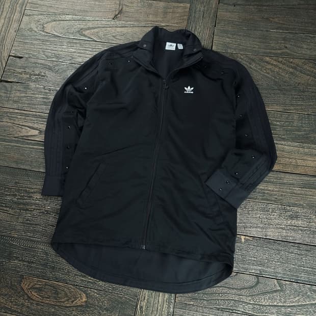 [아디다스] 불꽃 로고 자수 롱 져지 트랙탑 집업 블랙 M18722