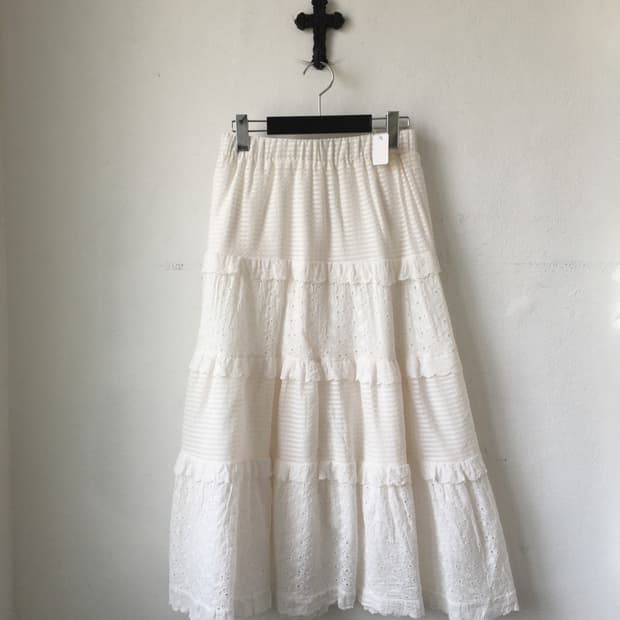 Punching layer point long skirt