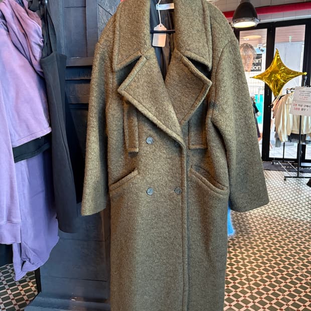 올리브컬러 빅카라 코트