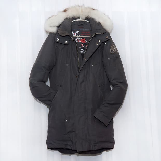 무스너클 스틸링 그레이 화이트 폭스퍼 다운 롱패딩 (XS / 90-95)