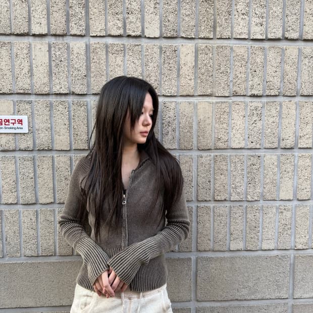 브라운 슬림 투웨이 집업 탑