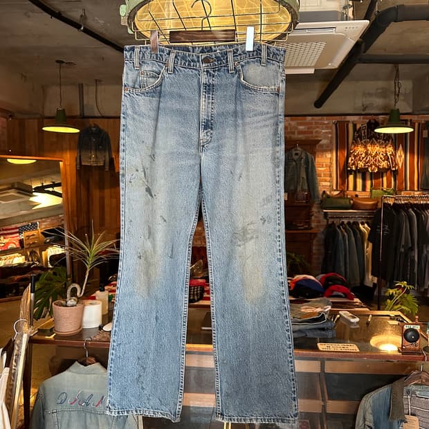 90s USA Levis 517 Boot Cut Denim Pants