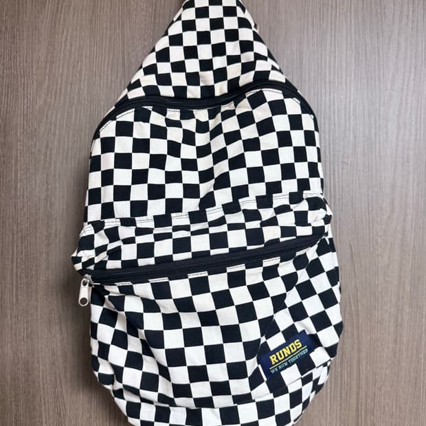 런디에스 체커보드 백팩