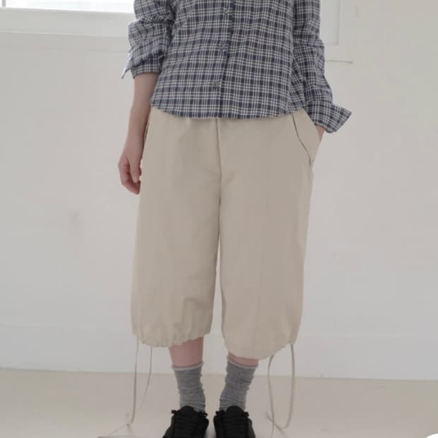 에프터먼데이 스트링 카고 버뮤다 베이지