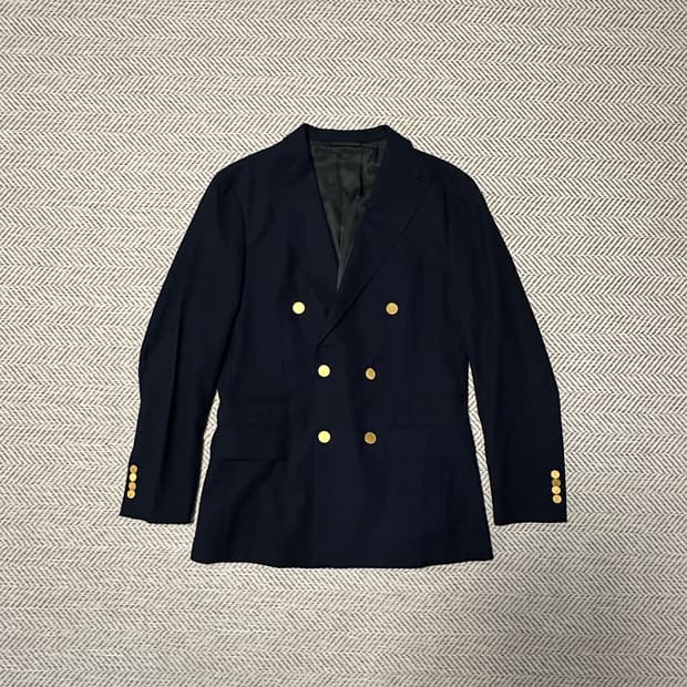 UNIVERSAL LANGUAGE gold button blazer