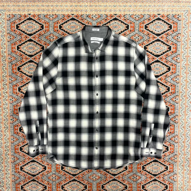 캘빈클라인 블랙 체크 셔츠 남성M