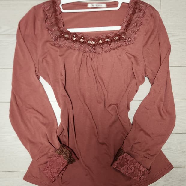 엑시즈팜 갸루 기본 티셔츠