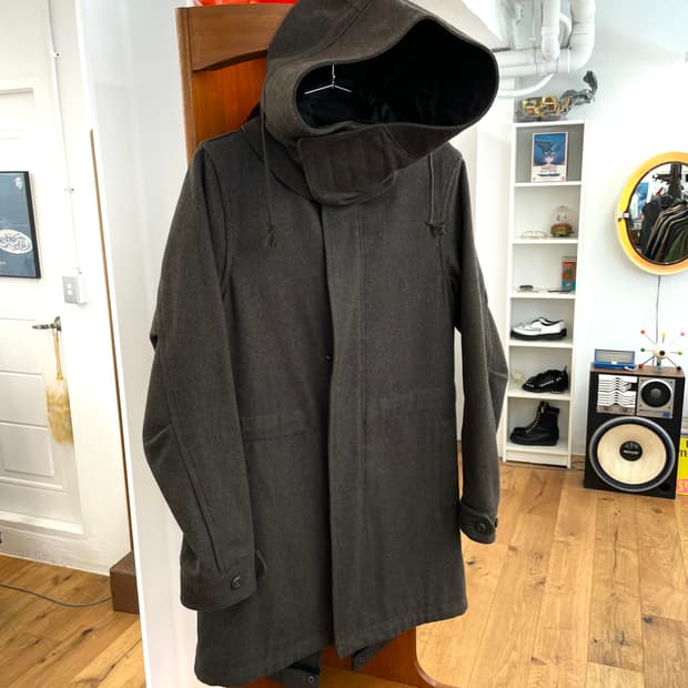 [M] 캐서린햄넷 피쉬테일 코트