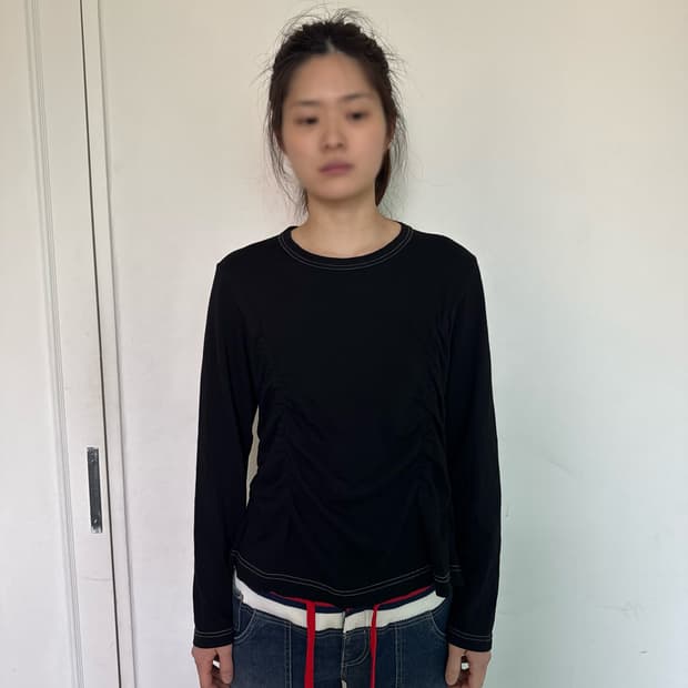 꼼데가르송 셔링 티셔츠