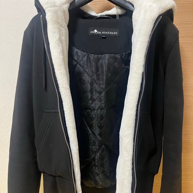 무스너클 버니스웨터 후드집업 XS사이즈