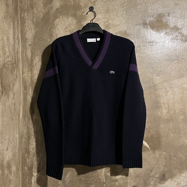 라코스테 브이넥 니트
