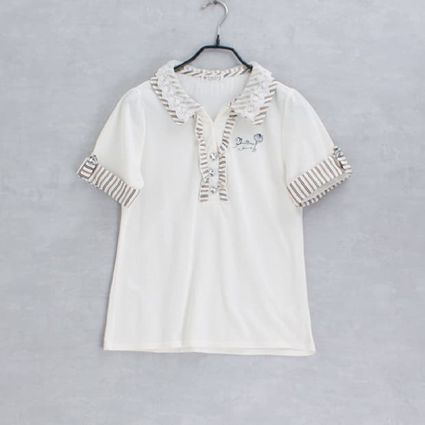 axes femme _ lace collar pique shirt