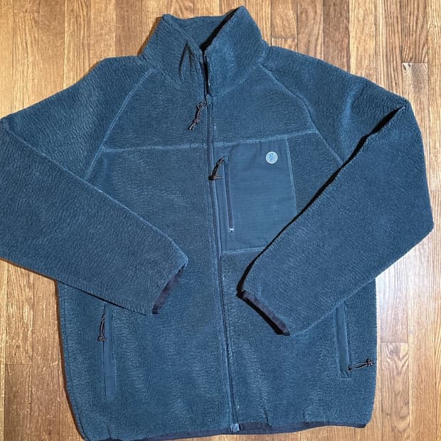 데우스 엑스 마키나 맥케이 플리스