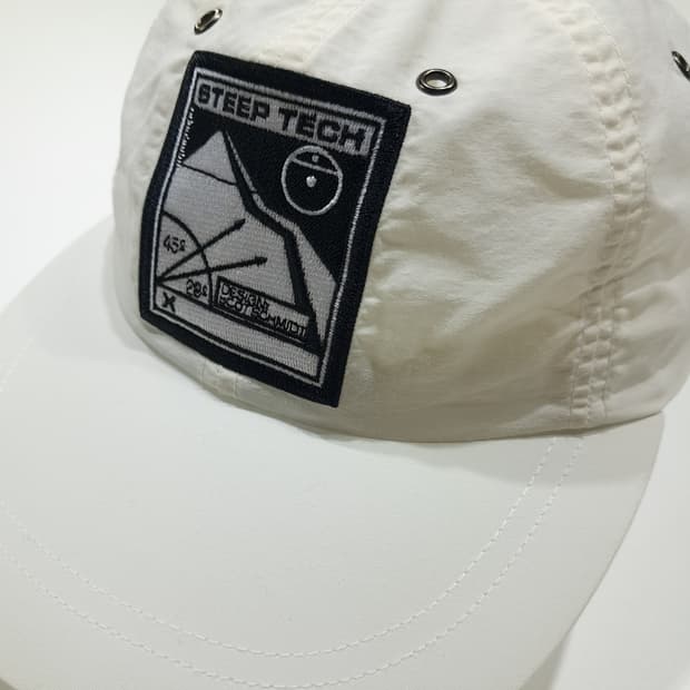 CK130 L 노스페이스x 슈프림 16s  스팁테크 화이트 볼캡 모자