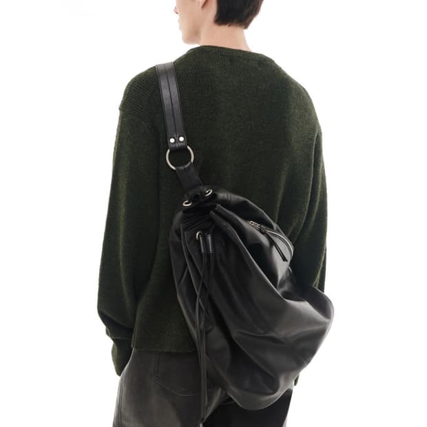 비슬로우 스트링 백 블랙 (새상품)